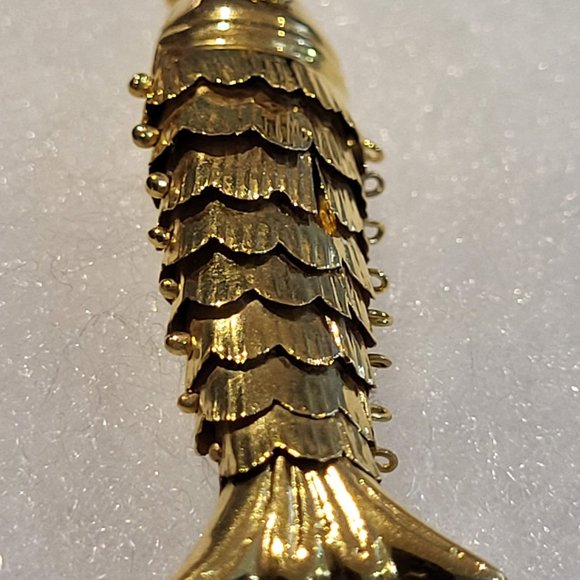 14K Gold Fish Pendant (4cm) - Picture 3 of 10